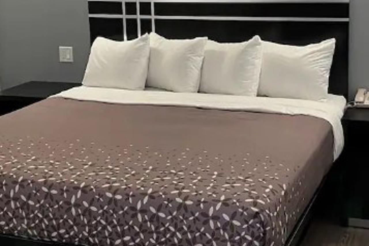 112 Motel Μέντφορντ Εξωτερικό φωτογραφία