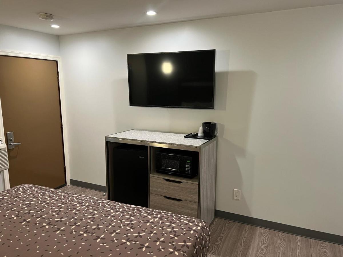 112 Motel Μέντφορντ Εξωτερικό φωτογραφία